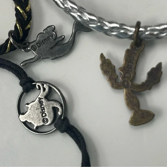 Lot of 5 Disney bracelets. - Picture 8 of 8
